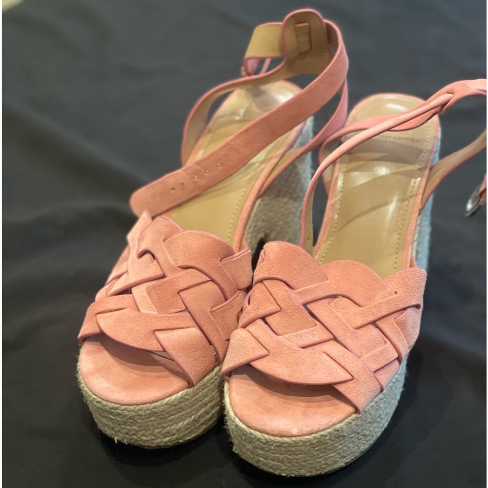 Marc Fisher LTD Oleta platform sandal